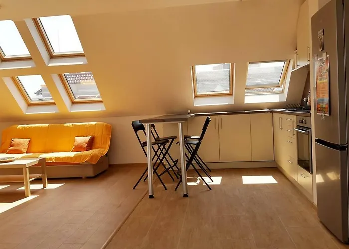 Sky Blue Danube Apartament *