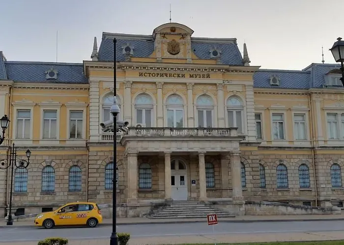 Sky Blue Danube Апартаменты Русе